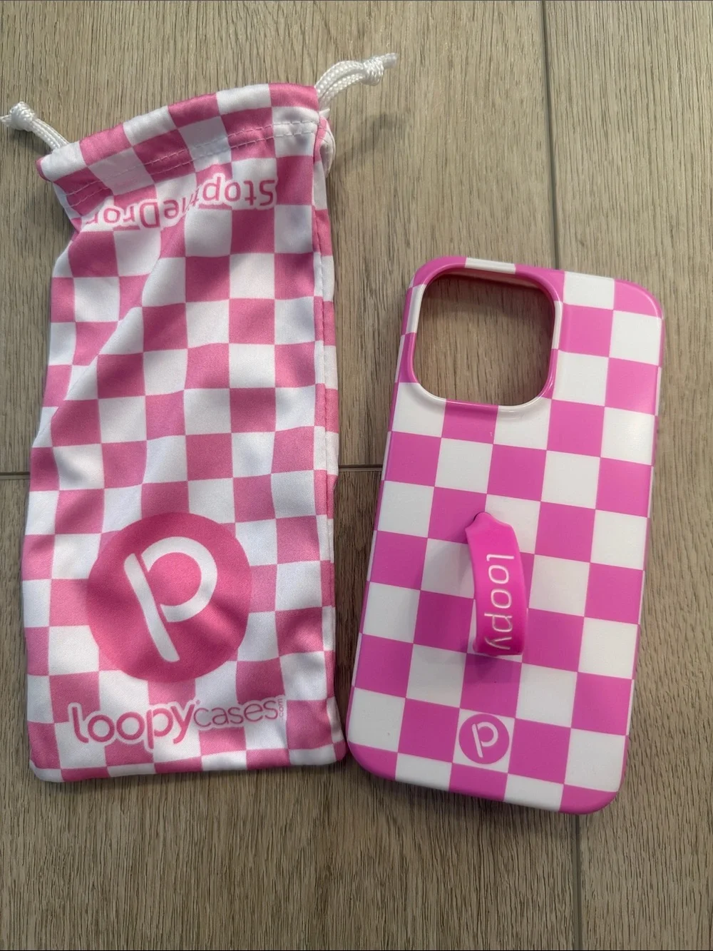 Loopy iPhone case for 13 pro Pink and White Checkered with Drawstring Pouch